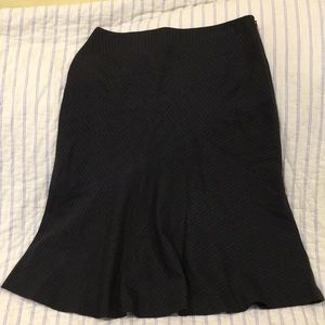 Jones New York black pinstripe shirt size 6 Resale Fair condition Lined